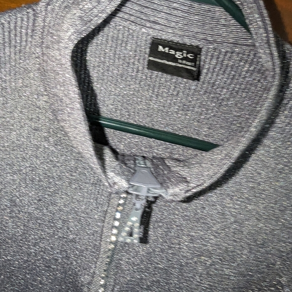 Crystal zipper sweater - Picture 6 of 11